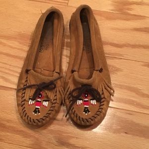 Minnetonka Moccasins - Thunderbird Softsole in Tan